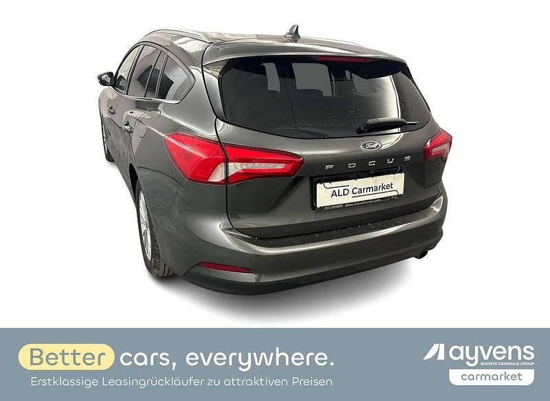 Gebraucht Ford Focus Titanium 125 PS (91 kW) 2022 Magneticgrau Coupé