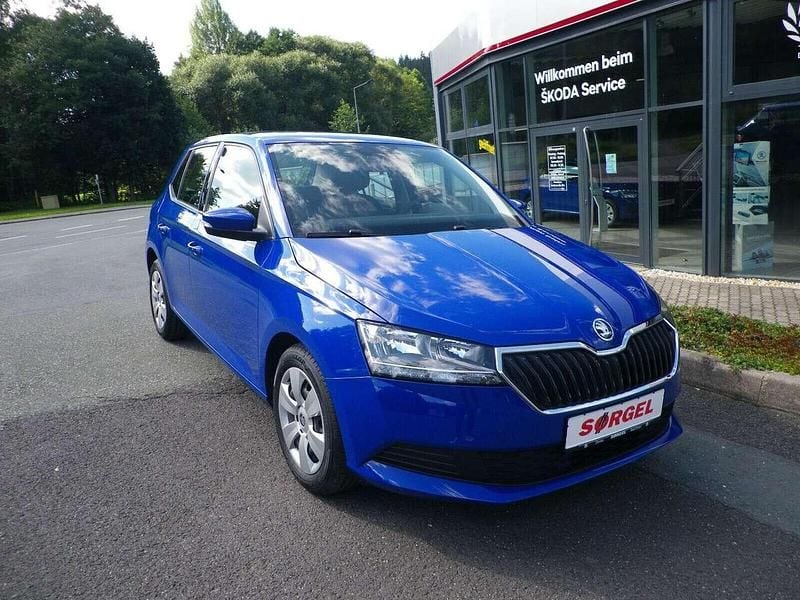 Energyblau Gebraucht 2021 Skoda Fabia Active Kleinwagen | 10.770 € (Guter Preis) - Bild 1/1
