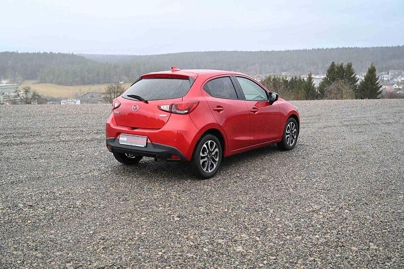 Gebraucht Mazda 2 Sports-Line 90 PS (66 kW) 2018 Rot Limousine