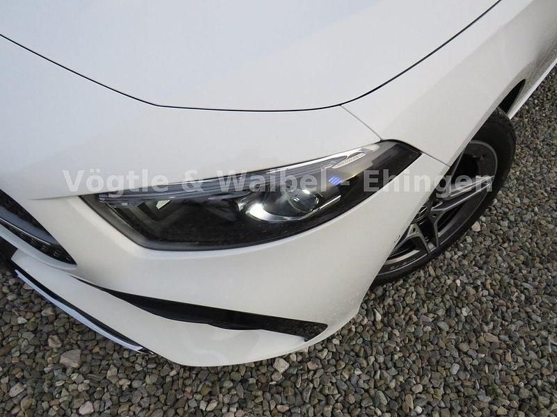 Gebraucht Mercedes A250 Advanced Plus 218 PS (160 kW) 2024 Weiß Limousine