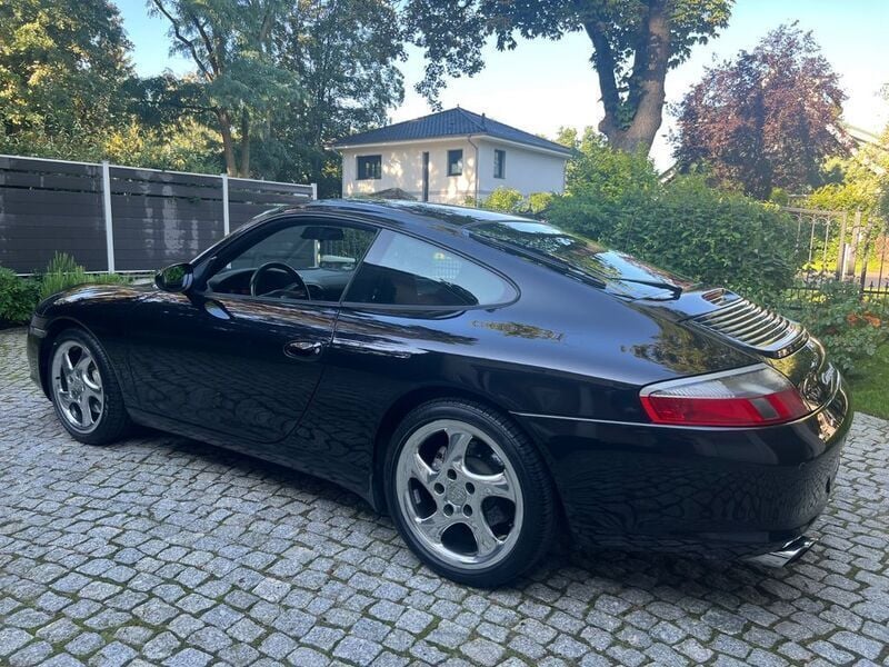 Schwarz Gebraucht 2003 Porsche 996 Coupé | 41.000 € - Bild 1/4