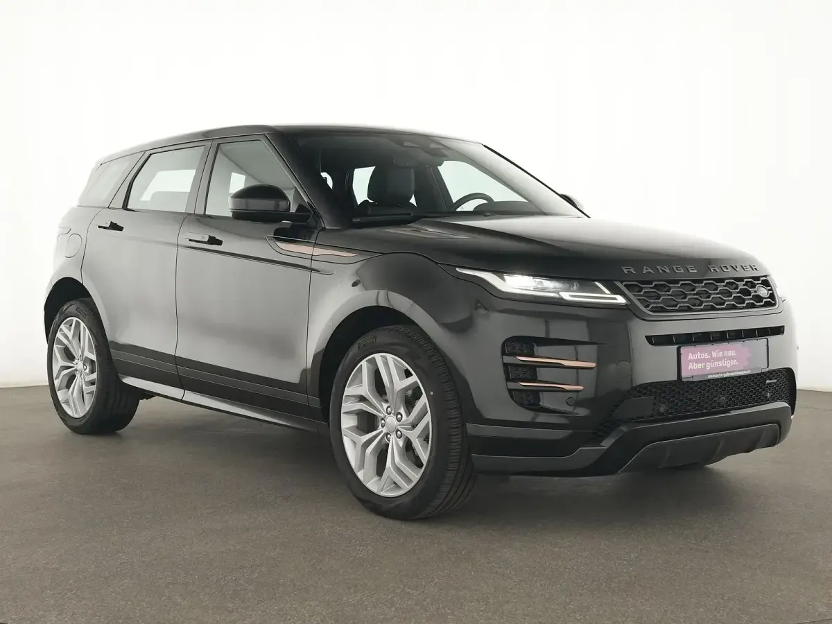 Gebraucht Land Rover Range Rover SE Dynamic 200 PS (147 kW) 2022 Santorini black SUV
