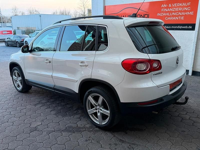 Gebraucht VW Tiguan 140 PS (102 kW) 2008 Weiß SUV