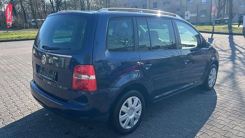 Gebraucht VW Touran Highline 150 PS (110 kW) 2004 Blau Van / Kleinbus