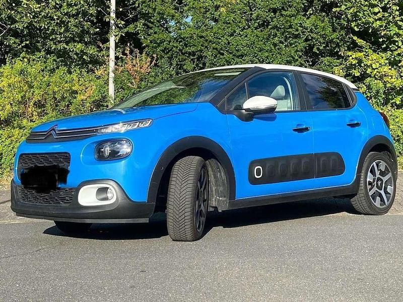 Blau Gebraucht 2018 Citroën C3 Feel Kleinwagen | 11.000 € - Bild 1/4