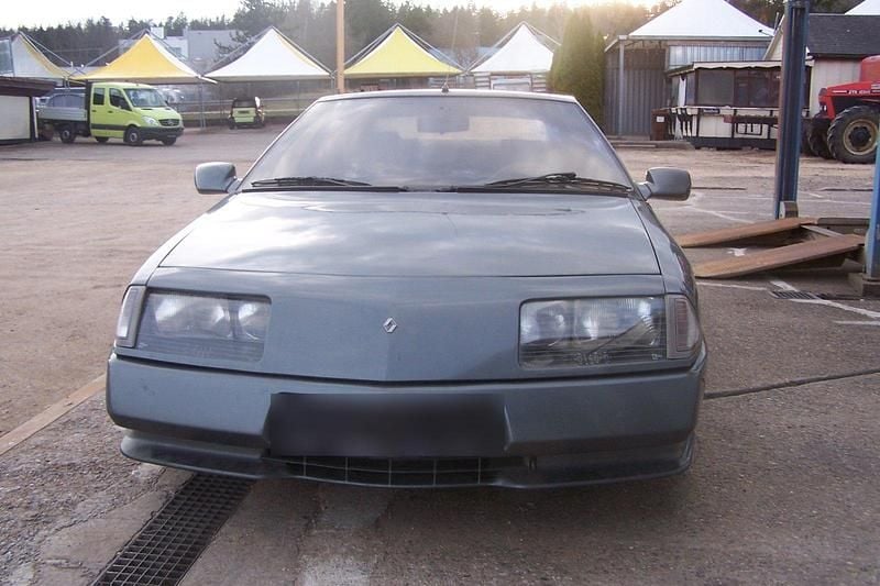 Gebraucht Renault Alpine V6 147 PS (108 kW) 1987 Silber Coupé