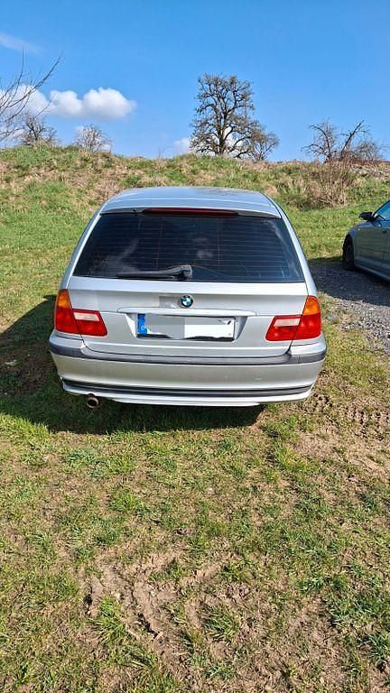 Gebraucht BMW 316 116 PS (85 kW) 2003 Silber Kombi