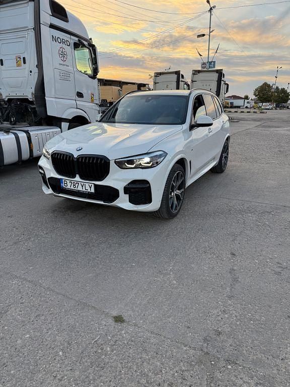 Weiß Gebraucht 2023 BMW X5 Sport Line SUV | 58.000 € (Superpreis) - Bild 1/4