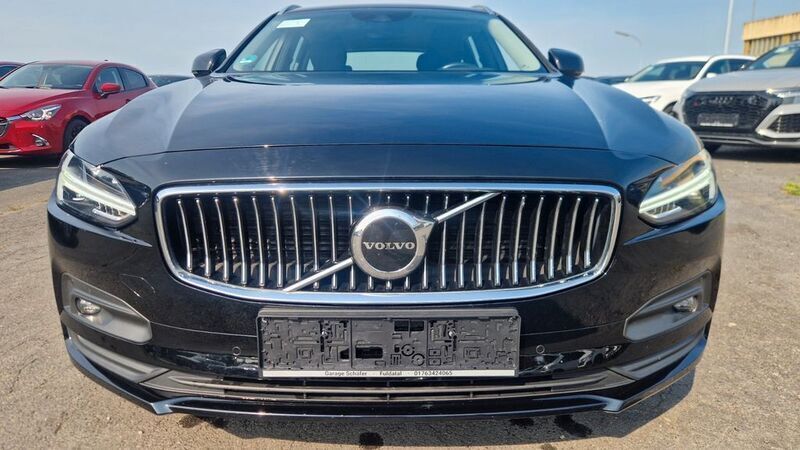 Gebraucht Volvo V90 197 PS (144 kW) 2021 Schwarz Kombi