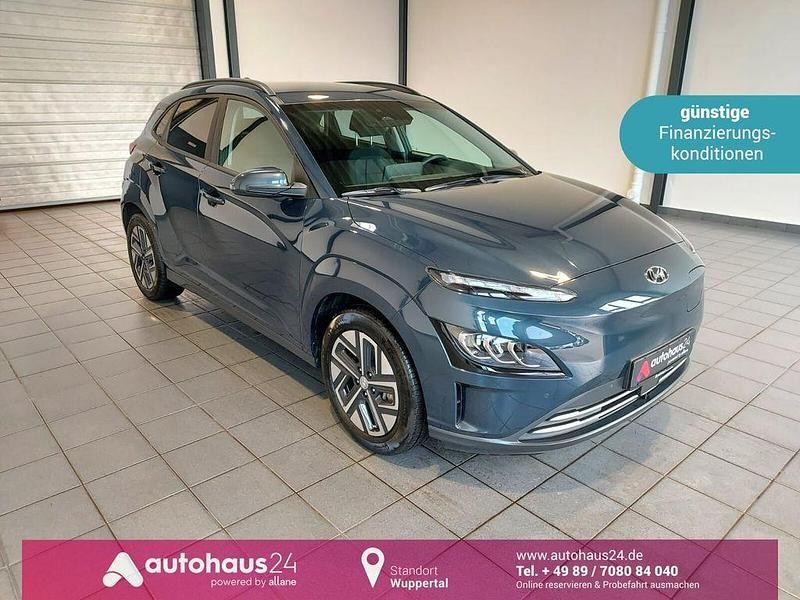 Blau Gebraucht 2022 Hyundai Kona Trend SUV | 18.990 € (Fairer Preis) - Bild 1/4