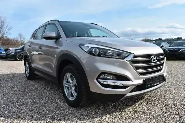 Gebraucht Hyundai Tucson Style 177 PS (130 kW) 2016 White sand SUV