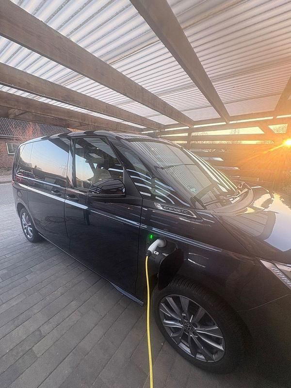 Gebraucht VW Multivan Energetic 218 PS (160 kW) 2021 Blau Van / Kleinbus