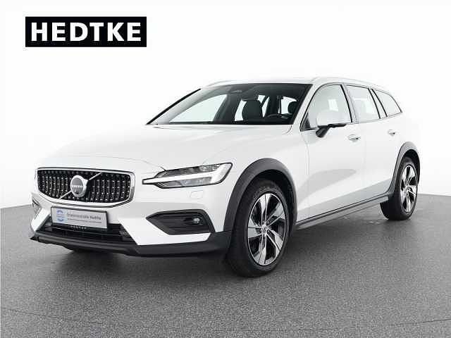 Gebraucht 2023 Volvo V60 CC Kombi | 42.990 € (Teuer) - Bild 1/4