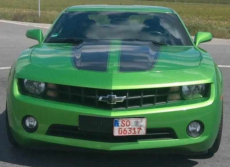 Gebraucht Chevrolet Camaro 305 PS (224 kW) 2010 Grün Coupé