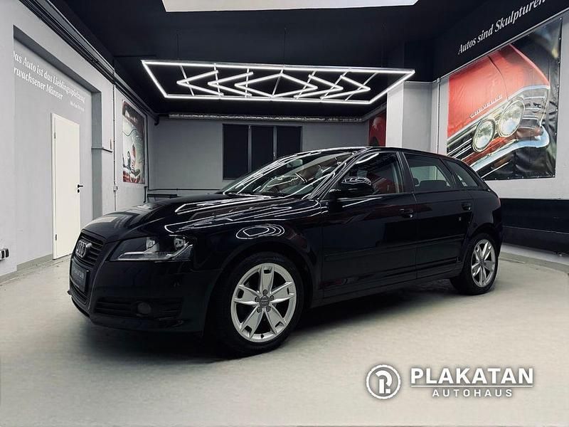 Schwarz Gebraucht 2009 Audi A3 Ambition Limousine | 8.990 € (Etwas zu teuer) - Bild 1/4