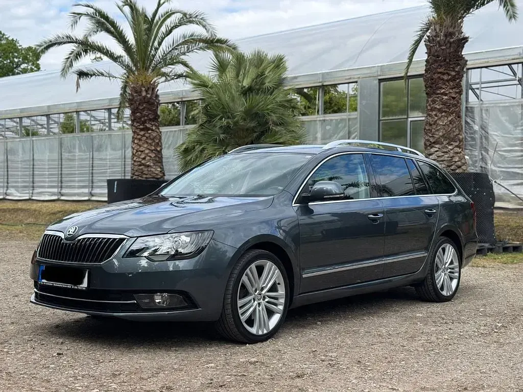 Brugt Skoda Superb 170 HK (125 kW) 2014 Grå Sedan