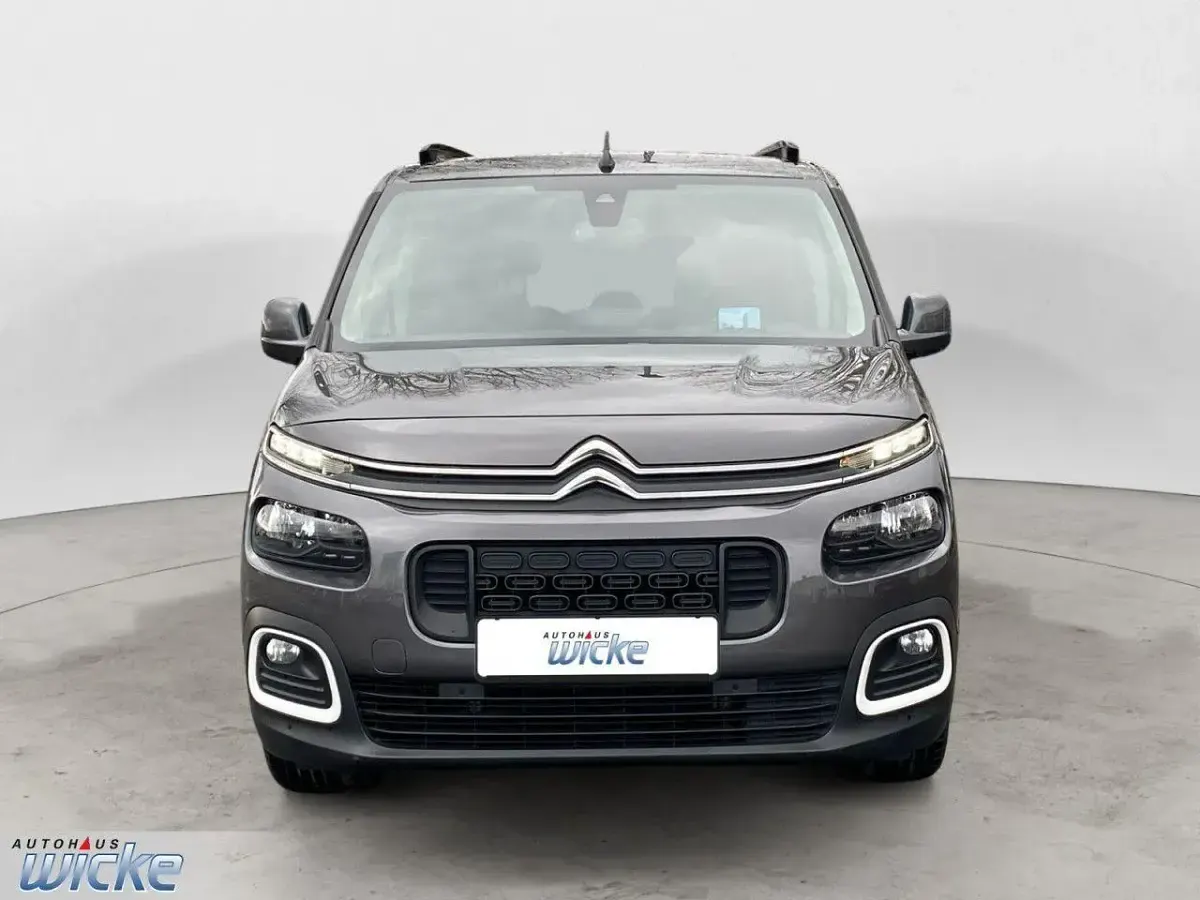 Gebraucht Citroën Berlingo Shine 131 PS (96 kW) 2019 Grau Van / Kleinbus