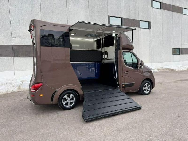 Usata Renault Master 135 CV (99 kW) 2020 Marrone Monovolume