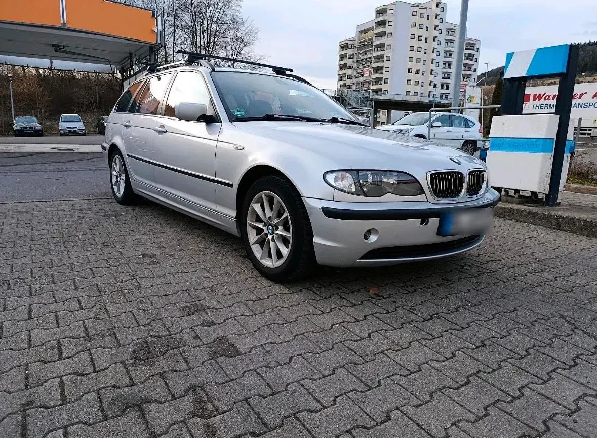 Usata BMW 318 143 CV (105 kW) 2004 Grigio Station wagon
