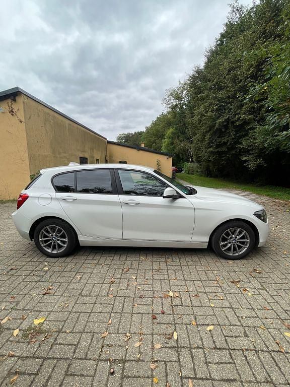 Gebraucht BMW 116 136 PS (100 kW) 2015 Weiß Kleinwagen