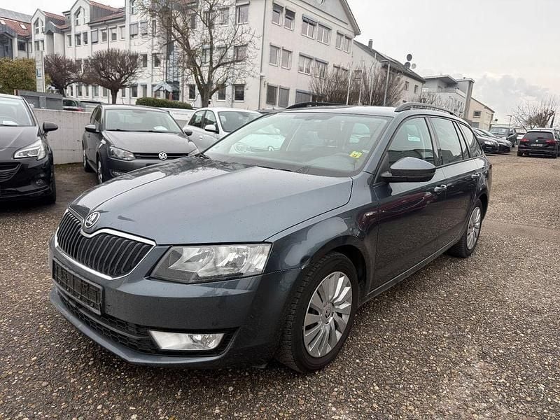 Gebraucht Skoda Octavia Ambition 150 PS (110 kW) 2016 Grau Kleinwagen