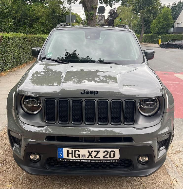 Grau Gebraucht 2023 Jeep Renegade SUV | 20.500 € (Superpreis) - Bild 1/4