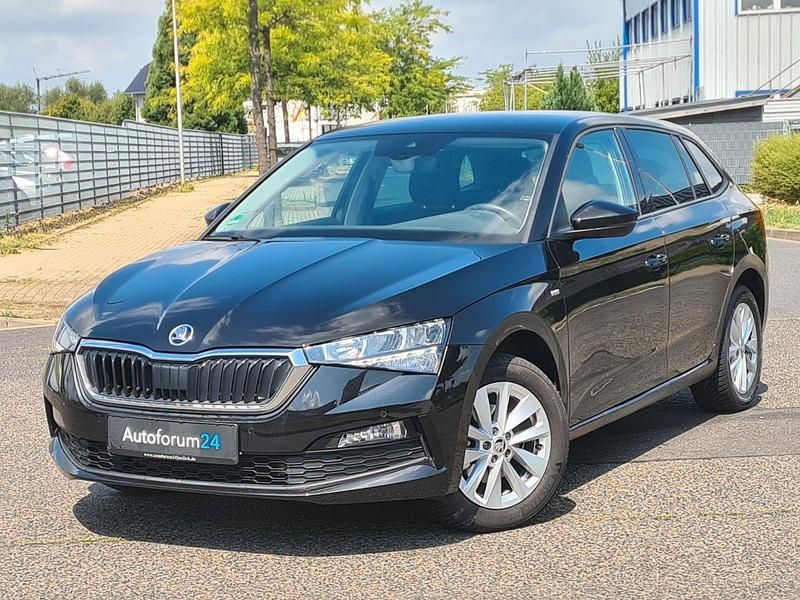 Schwarz Gebraucht 2024 Skoda Scala Clever Kleinwagen | 17.499 € (Superpreis) - Bild 1/4