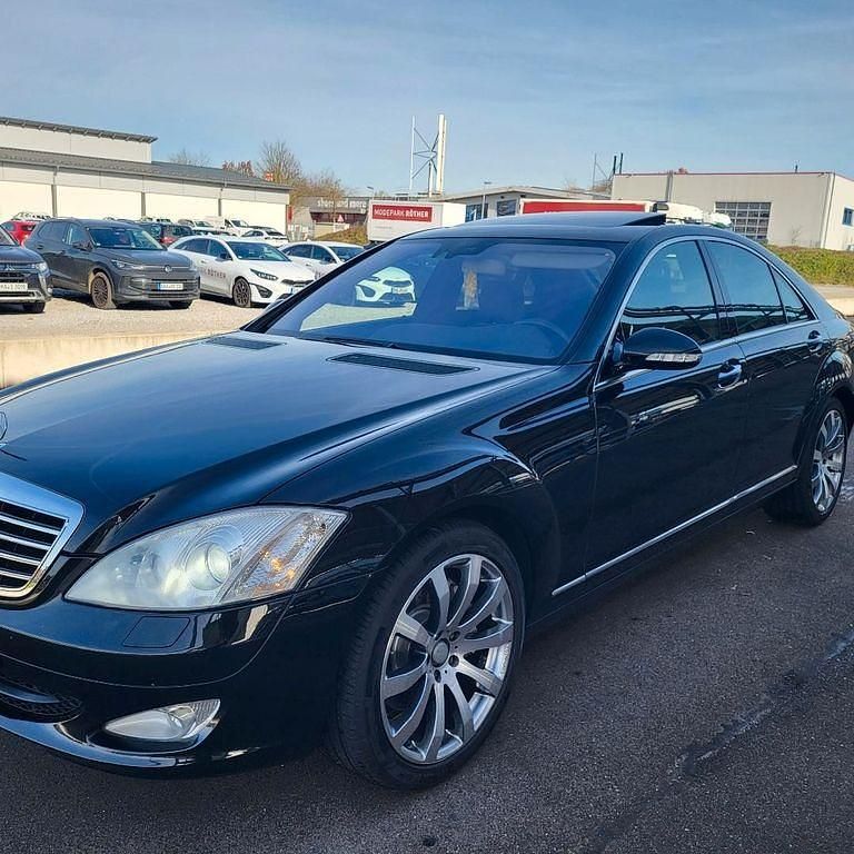 Schwarz Gebraucht 2009 Mercedes S350 Limousine | 10.500 € (Superpreis) - Bild 1/4