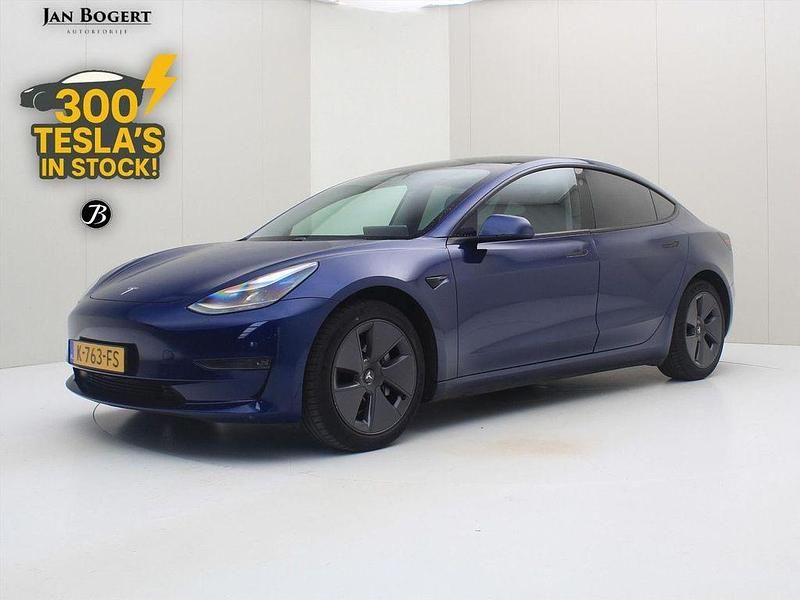 Blau Gebraucht 2020 Tesla Model 3 Long Range AWD Limousine | 24.900 € (Etwas zu teuer) - Bild 1/4