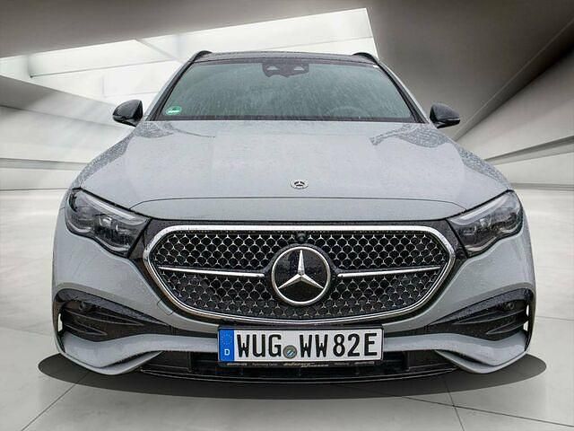 Gebraucht Mercedes E300 AMG line 313 PS (230 kW) 2024 Manufaktur alpingrau uni Kombi
