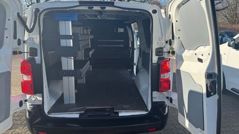 Weiß Gebraucht 2020 Opel Vivaro Edition Van | 15.500 € (Guter Preis) - Bild 1/4