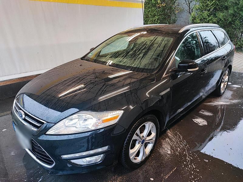 Schwarz Gebraucht 2013 Ford Mondeo Kombi | 5.250 € (Fairer Preis) - Bild 1/4