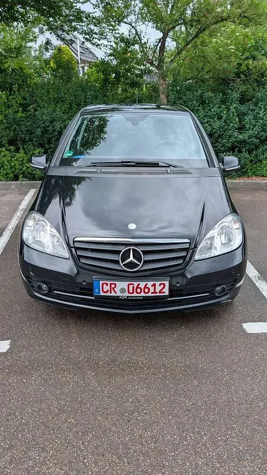 Gebraucht Mercedes A160 95 PS (69 kW) 2010 Schwarz Limousine