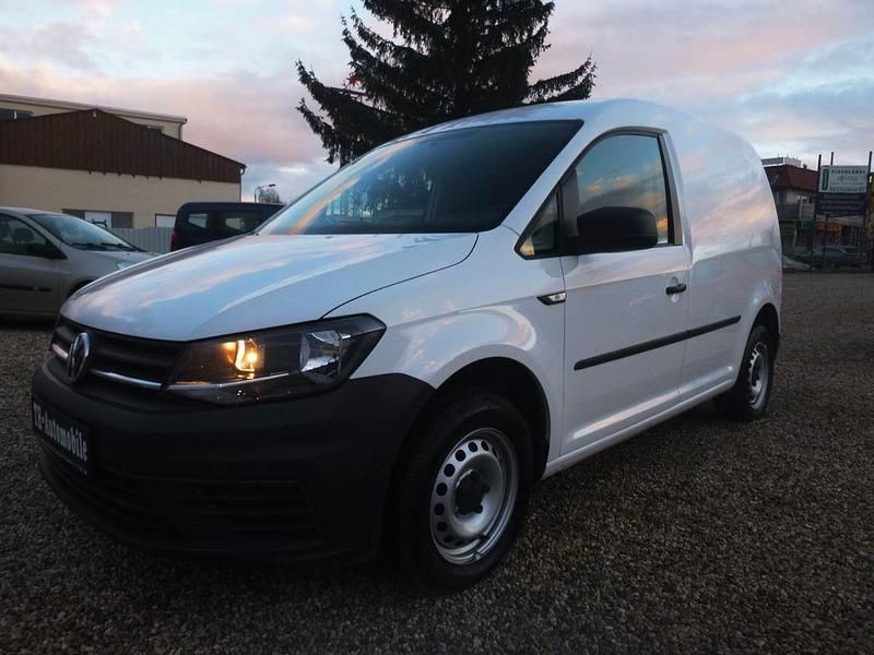 Weiß Gebraucht 2020 VW Caddy Van / Kleinbus | 12.990 € (Guter Preis) - Bild 1/4