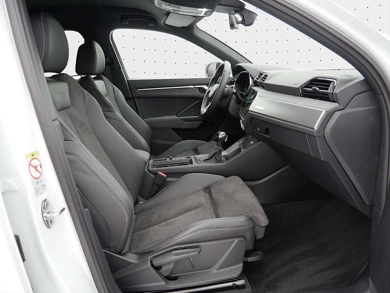 Gebraucht Audi Q3 S-Line 245 PS (180 kW) 2022 Gletscherweiß metallic SUV