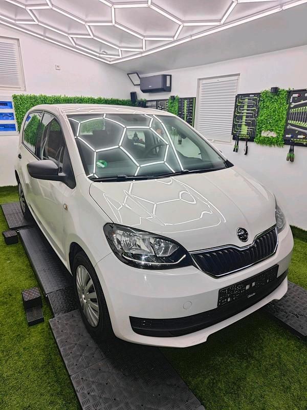 Weiß Gebraucht 2019 Skoda Citigo Kleinwagen | 5.800 € (Guter Preis) - Bild 1/4