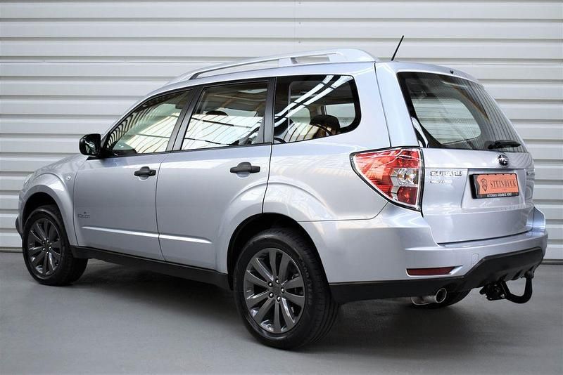 Gebraucht Subaru Forester 150 PS (110 kW) 2013 Silber SUV