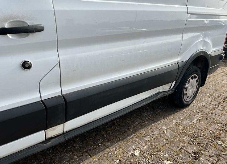 Gebraucht Ford Transit 105 PS (77 kW) 2023 Weiß Limousine