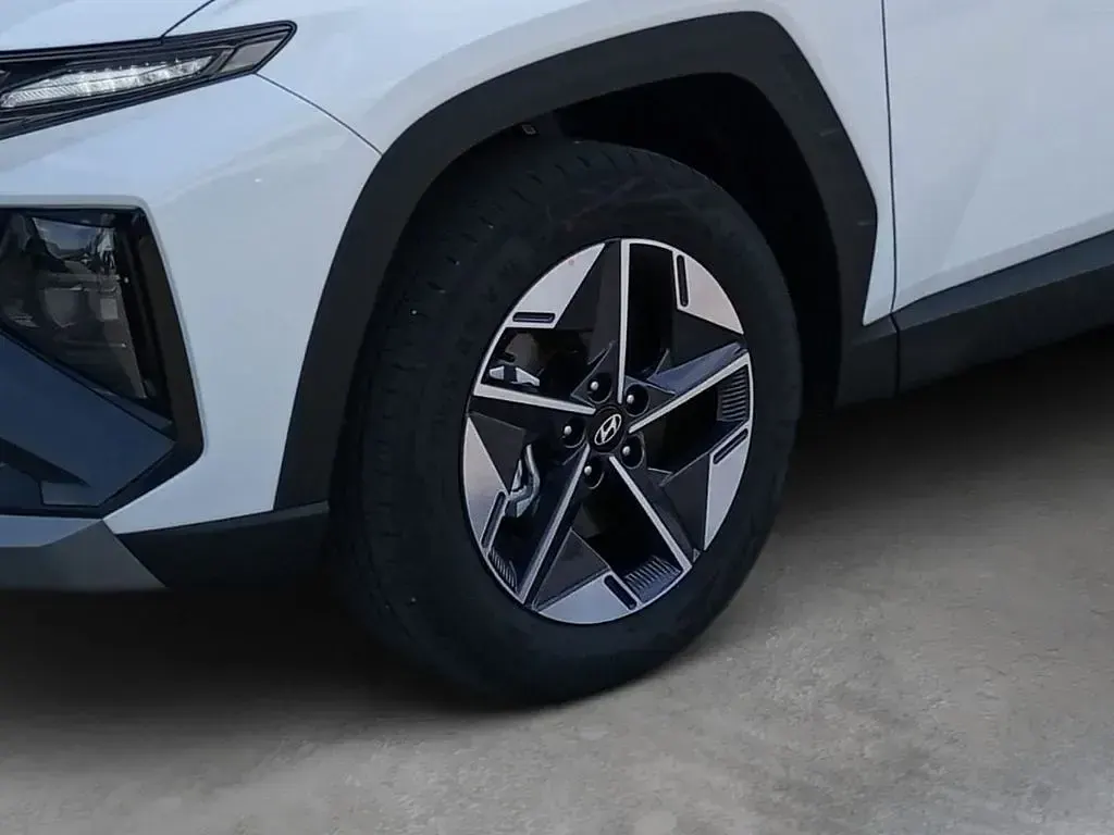 Neu Hyundai Tucson Trend 239 PS (175 kW) 2026 Weiß SUV