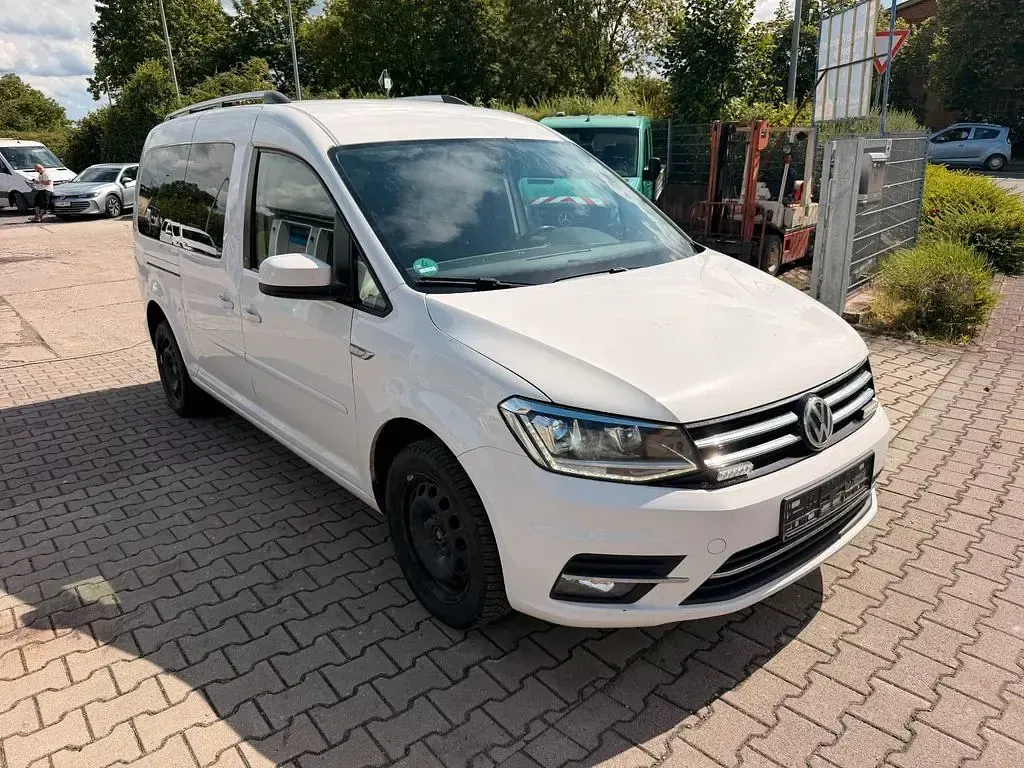 Gebraucht VW Caddy Maxi 150 PS (110 kW) 2019 Weiß Van / Kleinbus