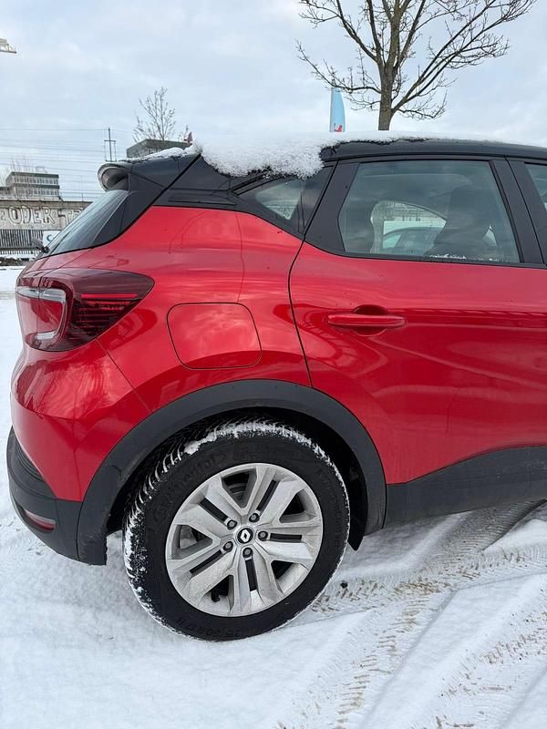Gebraucht Renault Captur 143 PS (105 kW) 2023 Rot SUV