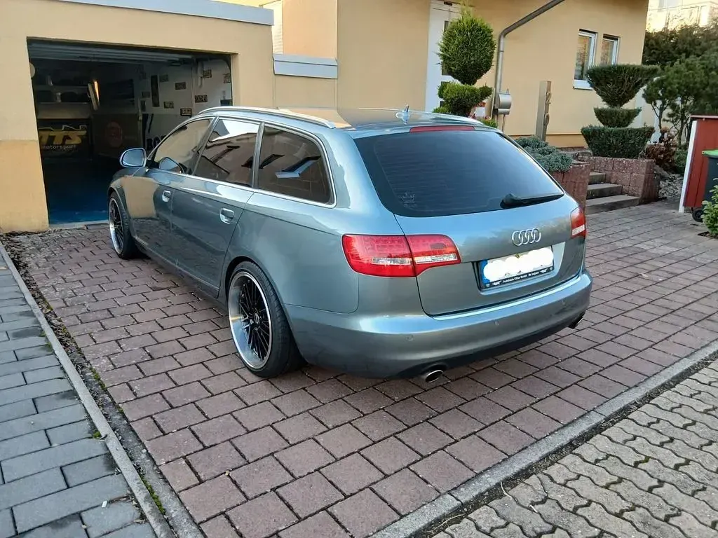 Gebraucht Audi A6 Ambiente 190 PS (139 kW) 2011 Grau Kombi