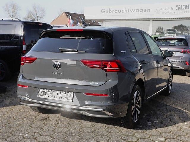 Neu VW Golf VIII 116 PS (85 kW) 2026 Uranograu Limousine
