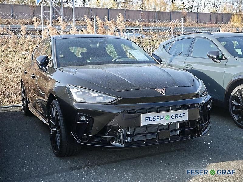Neu Cupra Leon VZ 300 PS (220 kW) 2026 Midnight schwarz Kombi