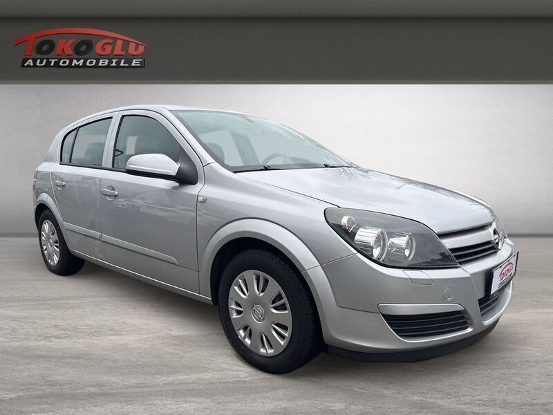 Silber Gebraucht 2004 Opel Astra Enjoy Limousine | 2.390 € (Fairer Preis) - Bild 1/4
