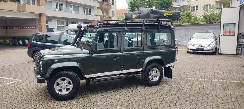 Gebraucht Land Rover Defender 122 PS (89 kW) 2007 Grün Kombi