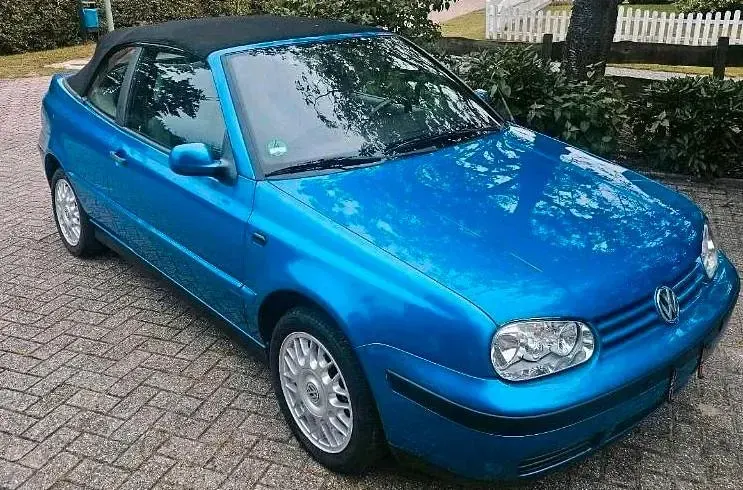 Gebraucht VW Golf 101 PS (74 kW) 2000 Blau Cabrio