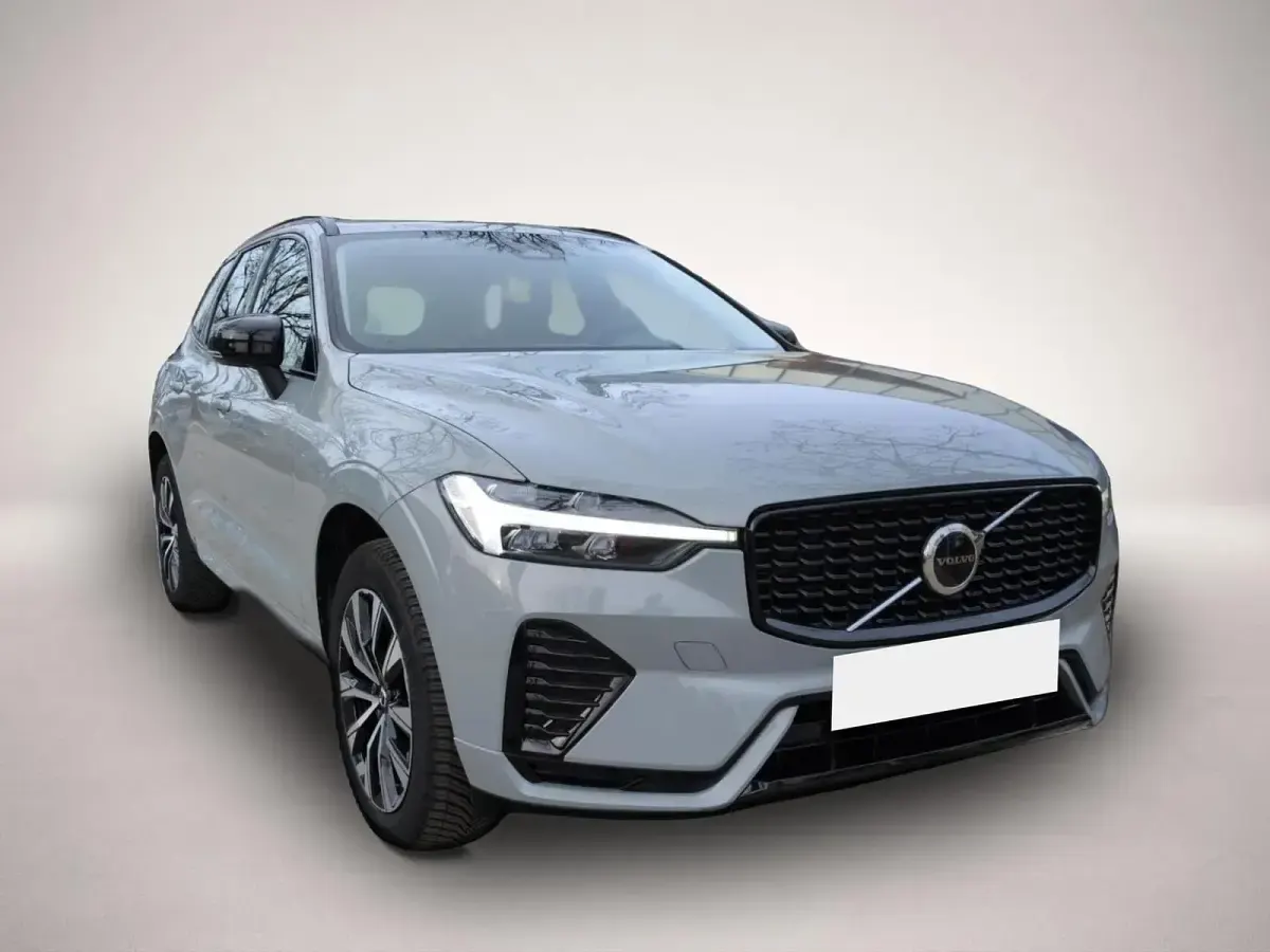 Gebraucht Volvo XC60 Plus 197 PS (144 kW) 2023 Manufacturer SUV