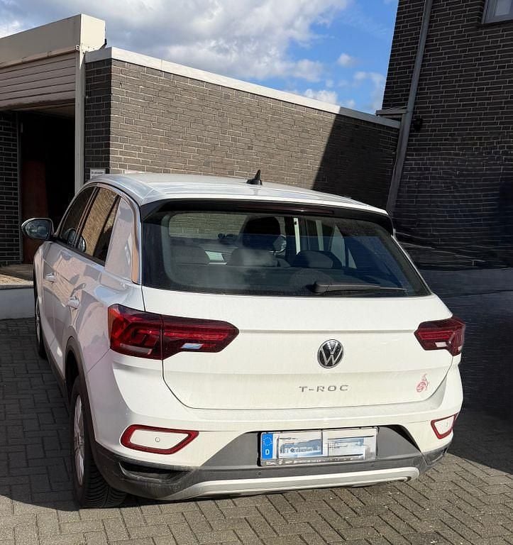 Gebraucht VW T-Roc 110 PS (80 kW) 2024 Weiß SUV