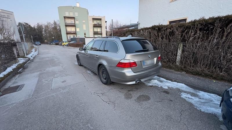 Gebraucht BMW 520 177 PS (130 kW) 2008 Beige Kombi